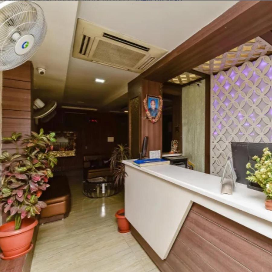Brij Palace Hotel Bhopal Exteriör bild